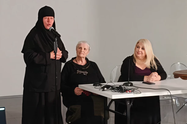 DIRLJIVA SVEDOČANSTVA O ČUDIMA SVETE MARIJE GATČINSKE: Dokumentarni film koji menja živote prikazan u Bogorodičinoj crkvi u Zemunu (VIDEO)