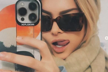 TOKOM PROCESA RAZVODA PONOSNO PREDSTAVILA NOVOG DEČKA: Poznata influenserka napravila totalnu pometnju zajedničkom fotografijom!