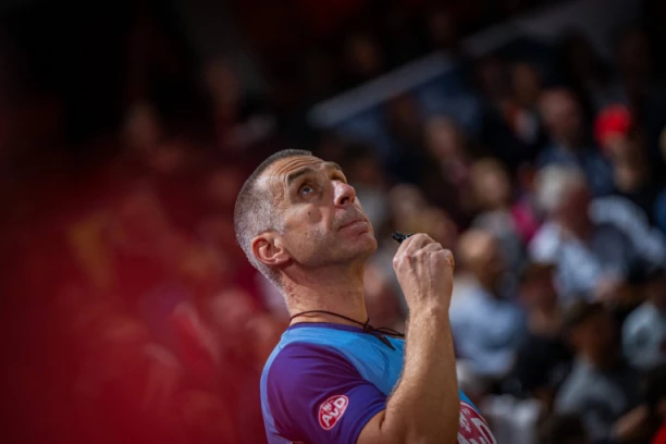 IZNENAĐENJE, ILI NE: Evroliga šokirala delije - omraženi sudija stiže u Arenu!