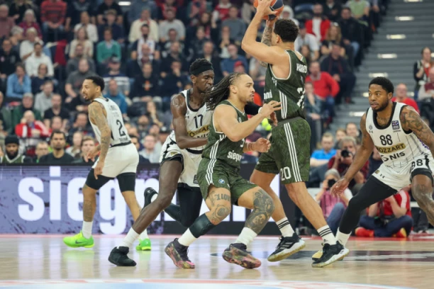 DESET MINUTA NADE I STREPNJE: U Minhenu je sve moguće! Ko će prvi povući pogrešan potez?