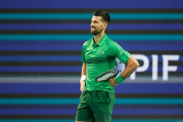 SAD ĆE OPET DA RAZAPNU NOVAKA ZBOG "TAJNOG ORUŽJA": Zbog ovoga što je uradio na klupi sigurno će ga mnogi kritikovati