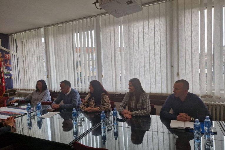 SSS nastavlja sa svojim aktivnostima - poseta opštini Knić