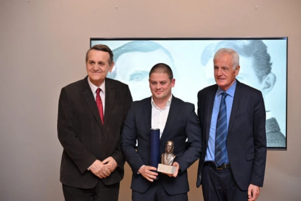 NAGRADA KAO PRIZNANJE ZA POSVEĆENOST: Ključni pokretač inovacija u rudarskoj industriji!