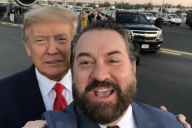 "SVI SU SE ČUDILI ŠTO SLAVIMO VASKRS, A JA SAM PONOSAN PRAVOSLAVAC": Evo kakav stav o Kosmetu ima Trampov čovek za Srbiju