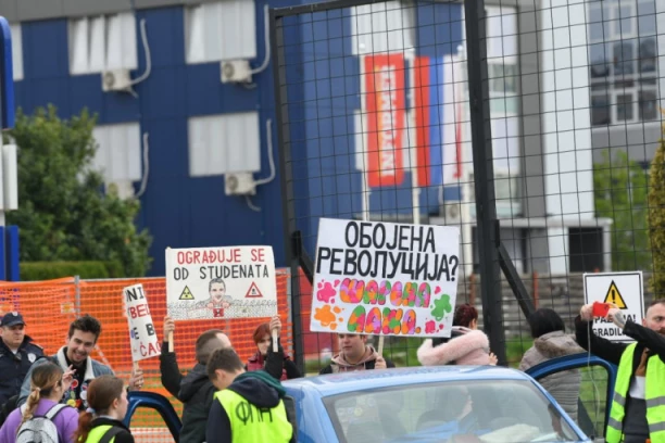 BLOKADERI "ZAROBILI" INFORMER! Oglasio se Dragan J. Vučićević, ovo je plan antisrpske opozicije!