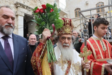 ISTORIJSKO POMIRENJE DVE PRAVOSLAVNE PATRIJARŠIJE: Vera i bratstvo ipak jači od raskola