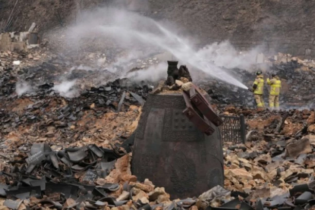 ON JE KRIV ZA NAJSTRAŠNIJI POŽAR U ISTORIJI KOJI JE PARALISAO SVET! Na desetine ljudi izgorelo, šok scene kao iz horor filma! (VIDEO)