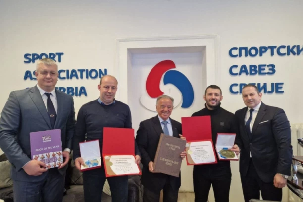 VELIKA ČAST: Uoči predstojećih svetskih takmičenja - predsednik IFBB federacije u poseti Srbiji! (FOTO GALERIJA)