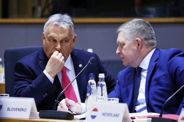 ORBAN I FICO VAN SEBE: Američki senator pokušao da im "očisti mozgove" od Rusa, ovo nije dobro!