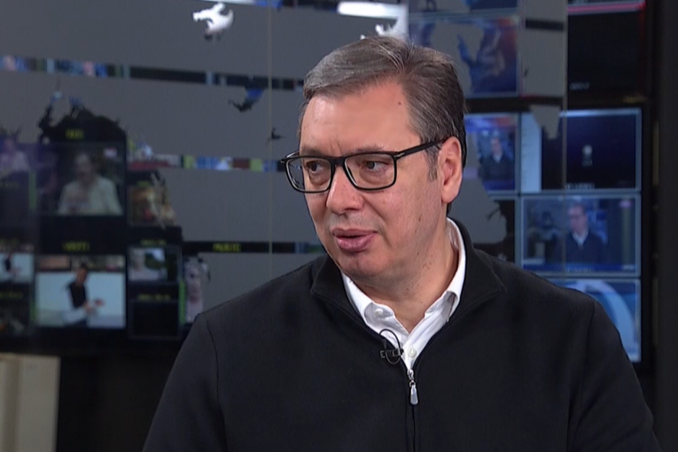 "PONOSAN SAM NA GRAĐANE" Vučić: Zajedno ćemo pobediti blokadere! POBEDIĆE SRBIJA!