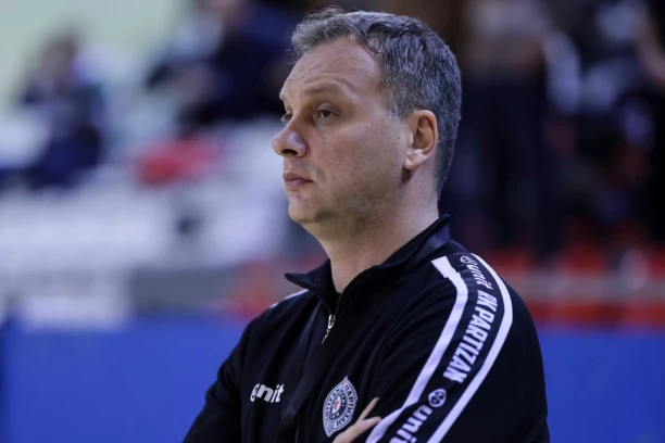 NOVI POTPIS U PARTIZANU ADMIRALBET: Crno-beli produžili saradnju sa iskusnim trenerom!