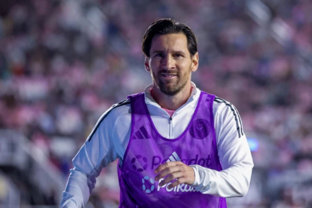 NIŠTA VIŠE NEĆE BITI ISTO! Mesi ostao bez svoje senke!