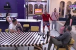 KONAČNO I MALO SMEHA U BELOJ KUĆI! Lepi Mića ZASMEJAO UČESNIKE DO SUZA - Nikome nije dobro od njegovih imitacija! (VIDEO)