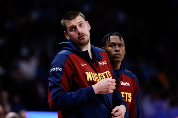 ŠOK U KOLORADU: Denver pred porazom - ne pomaže ni maestralni Jokić!