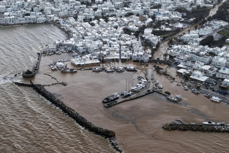 SLEDEĆI NA UDARU JE HALKIDIKI! Srpkinja u Grčkoj opisala posledice strahovitog nevremena - Meteorolozi najavljuju NOVE KIŠE sledeće nedelje!