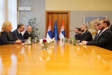 VUČIĆ SE SASTAO SA ŽIGMANOVIM I ZUKORLIĆEM! Nastavak konsultacija o novoj vladi!