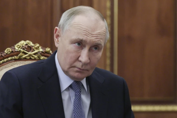 PUTIN SPREMAN ZA PREGOVORE! Oglasio se hitno, ceo svet na nogama