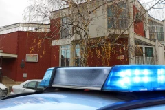 OTROVANA BEBA U BLACU! Baka sipala unučetu benzin u flašicu za vodu?