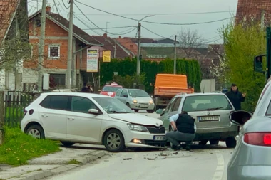 STRAVIČAN UDES KOD ČAČKA! Saobraćaj u prekidu, sve stoji! (FOTO)