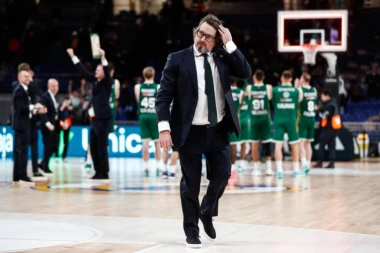 MORAM DA POŠTUJEM KLUB KOJI VODIM! Evo šta je rekao Andrea Trinkijeri pred meč s Partizanom!