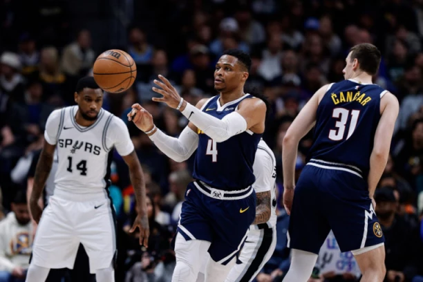 BUĐENJE: Denver se vratio u meč - furiozna četvrtina Nagetsa!