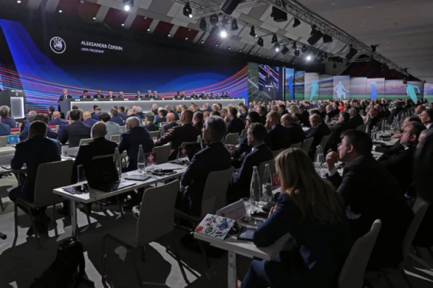 FSS SE HITNO OGLASIO ZBOG ZASTAVE LAŽNE DRŽAVE KOSOVO: "Reagovali smo zajedno, brzo i odlučno i sa punom odgovornošću!"