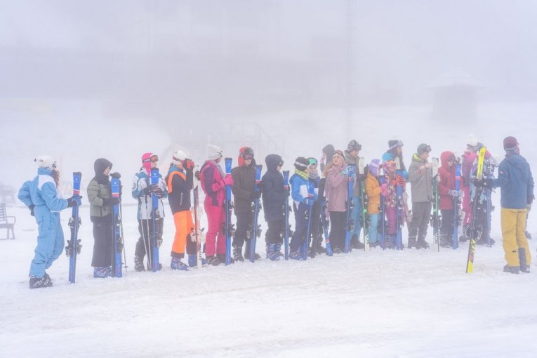Boravak za 30 osnovaca iz južne pokrajine tradicionalno u hotelu Grand Kopaonik