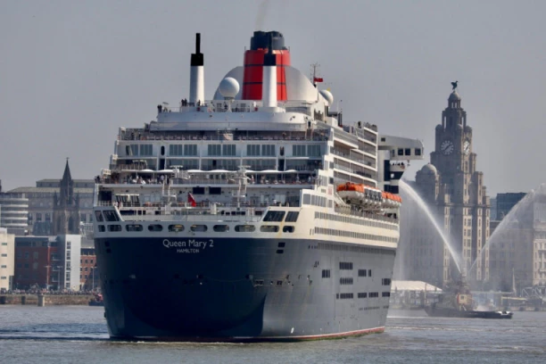 MISTERIJA SMRTI TINEJDŽERKE: Ana pronađena umotana u ćebe i gurnuta ispod kreveta na luksuznom kruzeru!