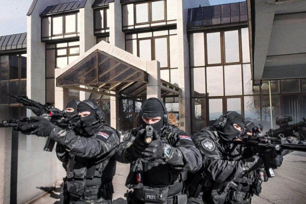 SAZNAJEMO! UKP U UNIVERZITETU U KRAGUJEVCU! Prikuplja se dokumentacija u vezi sa krivičnom prijavom zbog blokada!