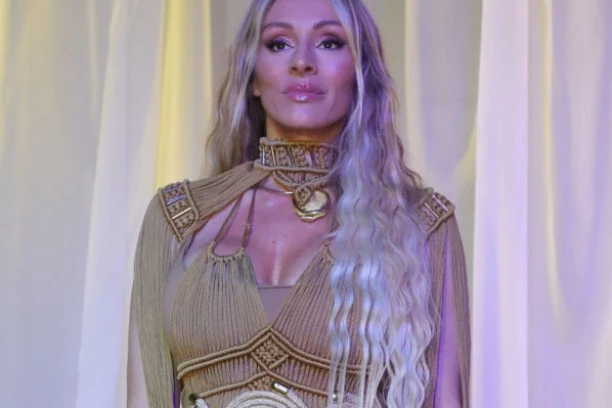 "DIRAO JE DECU, ŽELEO JE DA JEDEM IZ KONTEJNERA"! Anabela otkrila šok detalje o porodici Đogani - OVO JE PORUČILA ĐOLETU!