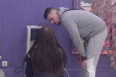 KAKAV RITUAL IZVODI KORDA?! Pojavio se ŠOK-SNIMAK iz "Elite", Ana Nikolić u STRAHU!