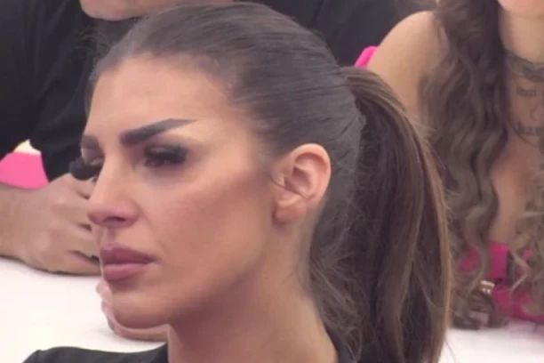 SNIMAK DEMOLIRANE ENE ČOLIĆ ĆE VAM ZGROZITI ŽIVOT! Peja će porazbijati sve po imanju bude li ovo video!