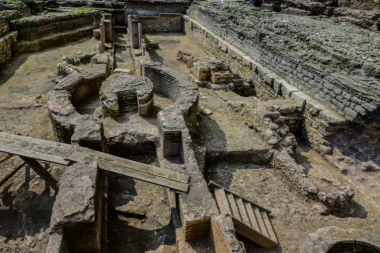 ARHEOLOZI NAŠLI TAJNE HODNIKE ISPOD CRKVE: Ovo je neverovatno otkriće, a evo gde vode prolazi