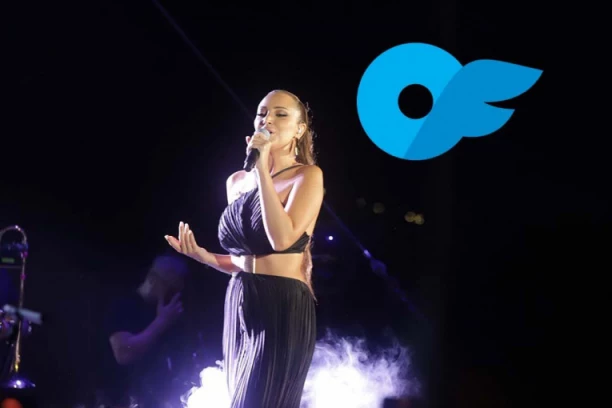 ONLYFANS ZVEZDA PREPEVALA PRIJOVIĆKIN HIT: Procurio snimak iz Pinkove zgrade na Dedinju! ŠOK! (VIDEO)