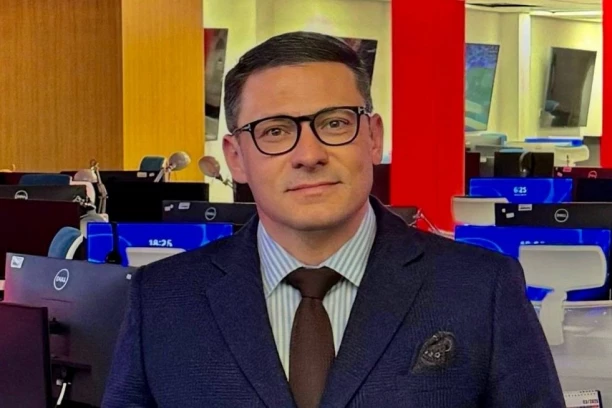 PREDSEDNIK SRPSKE LIGE ZA REPUBLIKU O UHAPŠENIMA NAKON STRAVIČNE NESREĆE U NOVOM SADU! U pitanju je monstruozna medijska hajka!