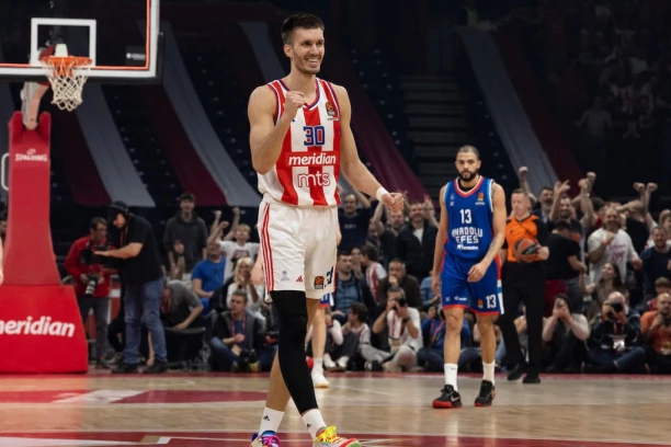 NAKON PRESPAVANE NOĆI: Preovladava ponos - ambicije Zvezde se ovde ne završavaju!