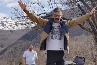 KAKO JE NAŠ GLUMAC ODUZEO SVIMA DAH: Opalio kolo na vrhu Šar planine, priroda koja ostavlja bez reči! (FOTO)