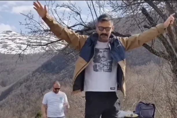 KAKO JE NAŠ GLUMAC ODUZEO SVIMA DAH: Opalio kolo na vrhu Šar planine, priroda koja ostavlja bez reči! (FOTO)