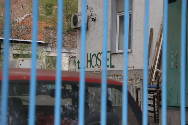 Hostel gde su uhapšeni blokaderi