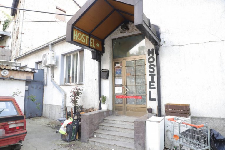 Hostel gde su uhapšeni blokaderi