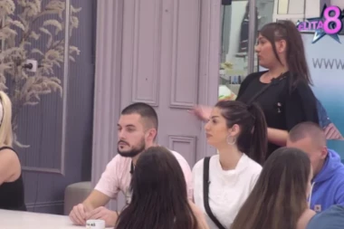 "ZABIO MI JE NOŽ U LEĐA": SLOMLJENA Ana Nikolić jedva SMOGLA SNAGU da progovori o Kordi! (GALERIJA)
