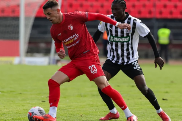 POLUVREME U SENCI POVREDE BITNOG IGRAČA: Nije bilo uzbudljivo, ali bilo je drame!