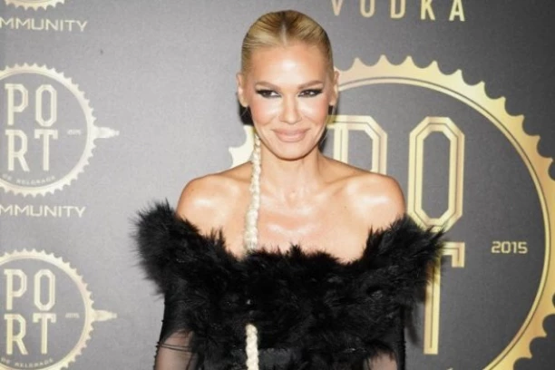 NEKE STVARI MORAJU DA BUDU PRIORITETI! Nataša Bekvalac progovorila o skidanju silikona: "Vremenom shvatimo to"! (VIDEO)