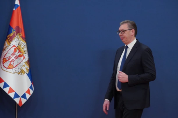 PONOSNI SMO NA VAS! Nakon uspeha na EP u Bratislavi - predsednik Vučić čestitao srpskim rvačima!