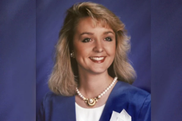 NESTALA VODITELJKA JUTARNJEG PROGRAMA: Ispred njenog automobila pronađena polomljena štikla i iskrivljen ključ