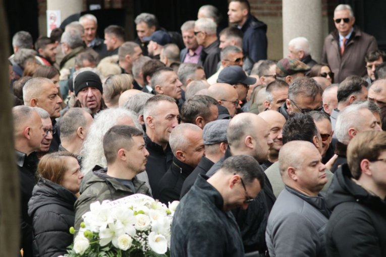 printskrin video Republika