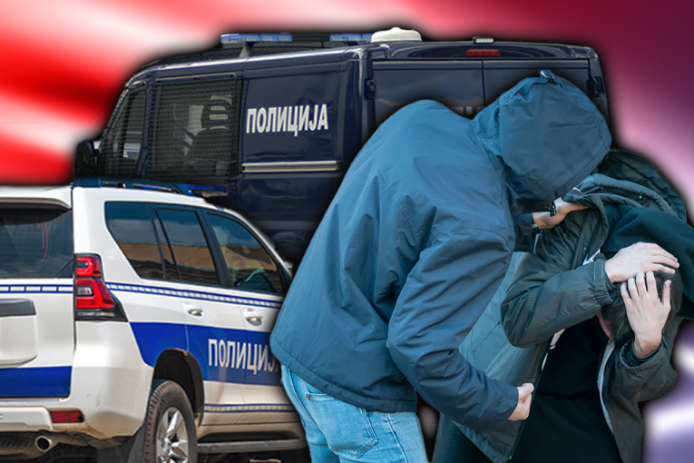 МУЖЧИНЫ СТОЛКНУЛИСЬ НА УЛИЦЕ! Кровавая драка в Белграде! ОДИН БРОСИЛ В ДРУГОГО КУВШИН, А ЗАТЕМ НАСТУПАЛ ЕМУ НА ГОЛОВУ! (ШОКИРУЮЩЕЕ ВИДЕО)