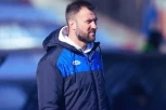 OSTAVKA TRENERA PRED PLEJ-AUT: Klub u borbu za opstanak ide sa novim šefom stručnog štaba!