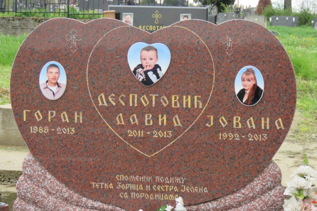 Grob Gorana, Jovane i Davida Despotovića