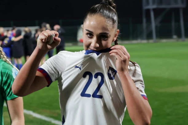 POTVRĐENO SAZNANJE SPORTISSIMA! Najbolja srpska fudbalerka napušta Zvezdu - pojačava EVROPSKOG GIGANTA ZA OGROMAN NOVAC?!
